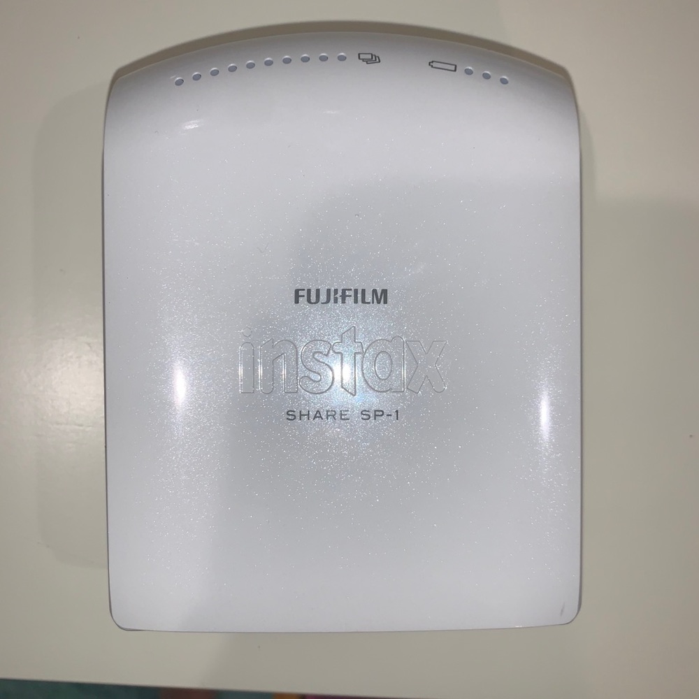 Fujifilm Instax Polaroid Printer